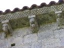 Canecillos de nave central de iglesia San Andrés